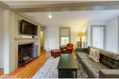 300 Broadway Avenue, Newport, RI 02840 - Photo 7