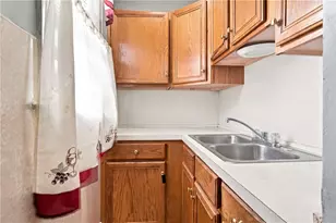 214 Estes St, Woonsocket, RI 02895 - Photo 15