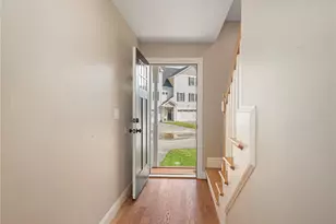 1204 Hunting Hill Dr, Cumberland, RI 02864 - Photo 3