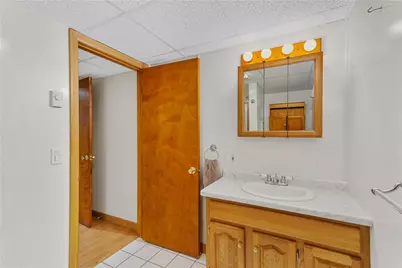 20 Kinnicutt Avenue, Warren, RI 02885 - Photo 35