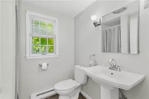 20 Kinnicutt Ave, Warren, RI 02885 - Photo 23