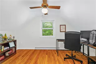 20 Kinnicutt Ave, Warren, RI 02885 - Photo 21
