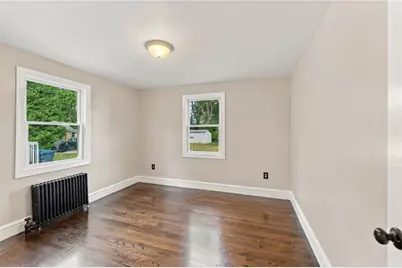 386 Norwood Avenue, Warwick, RI 02888 - Photo 35