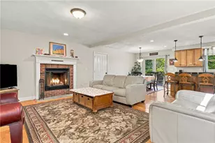 43 Old River Rd, Lincoln, RI 02865 - Photo 11