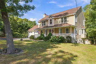 43 Old River Rd, Lincoln, RI 02865 - Photo 3