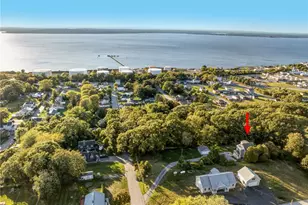 126 Hilton St, Tiverton, RI 02878 - Photo 41