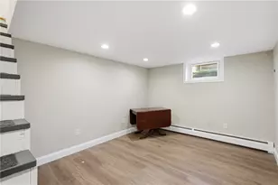 100 Eaton St, Pawtucket, RI 02861 - Photo 33