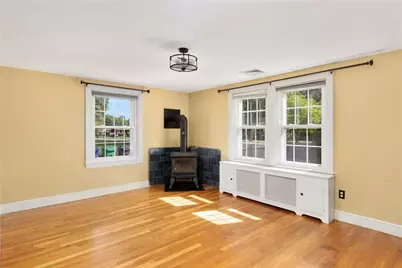 161 Carolyn Street, Warwick, RI 02886 - Photo 9