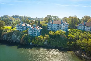 157 Harrison Ave, Newport, RI 02840 - Photo 3