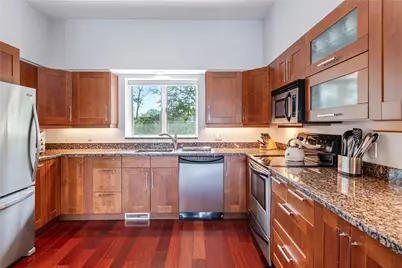 157 Harrison Avenue #7, Newport, RI 02840 - Photo 17