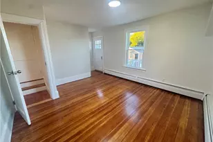 14 Yale Ave, Providence, RI 02908 - Photo 11