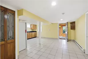 476 East Ave, Pawtucket, RI 02860 - Photo 25