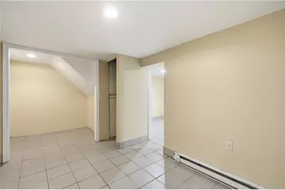 476 East Avenue, Pawtucket, RI 02860 - Photo 27