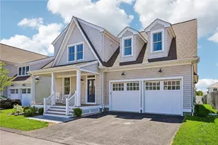 12 Lookout Ln, Portsmouth, RI 02871 - Photo 1