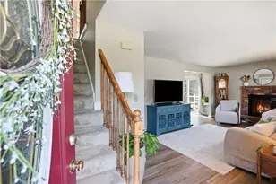 15 Collins St, Attleboro, MA 02703 - Photo 13