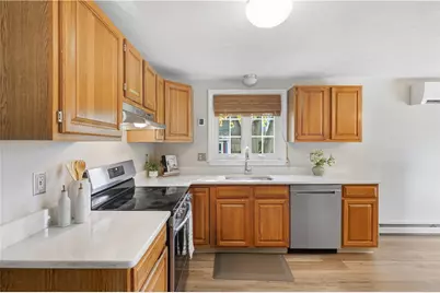 15 Collins Street, Attleboro, MA 02703 - Photo 5