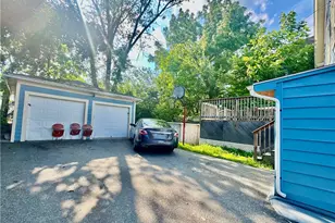 168 3rd Ave, Woonsocket, RI 02895 - Photo 17