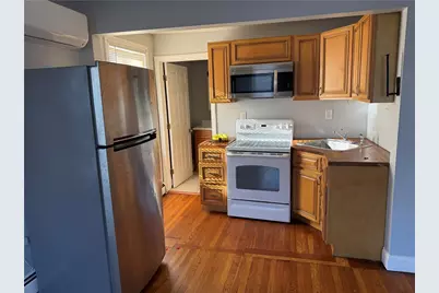 319 Admiral Street, Providence, RI 02908 - Photo 3