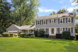 90 Jefferson Dr, East Greenwich, RI 02818 - Photo 1