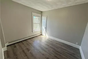 19 Marion Ave N, Providence, RI 02905 - Photo 5