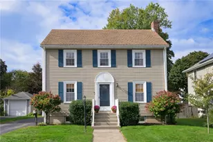 73 Hope St, East Providence, RI 02916 - Photo 3