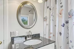 73 Hope St, East Providence, RI 02916 - Photo 25