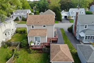 73 Hope St, East Providence, RI 02916 - Photo 5