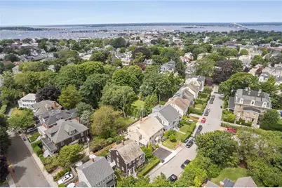 23 Pell Street, Newport, RI 02840 - Photo 3