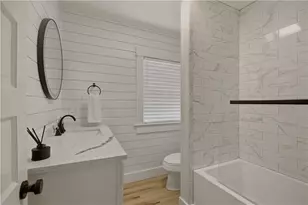 23 Pell St, Newport, RI 02840 - Photo 37