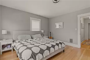 23 Pell St, Newport, RI 02840 - Photo 27