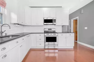 7 Jenckes St, Providence, RI 02906 - Photo 19