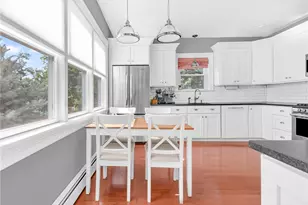 7 Jenckes St, Providence, RI 02906 - Photo 23