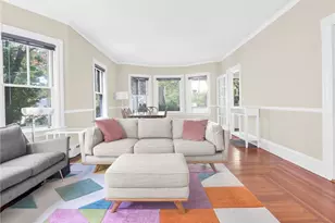 7 Jenckes St, Providence, RI 02906 - Photo 7