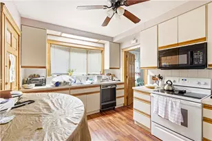 712 East Ave, Pawtucket, RI 02860 - Photo 21