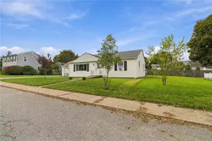 143 MacArthur Blvd, Coventry, RI 02816 - Photo 33