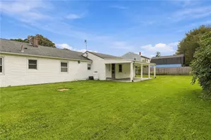 143 MacArthur Blvd, Coventry, RI 02816 - Photo 31