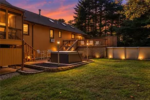 8 Robin Dr, North Kingstown, RI 02852 - Photo 43
