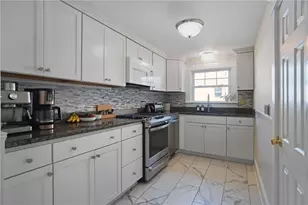 520 Middle Hwy, Barrington, RI 02806 - Photo 13
