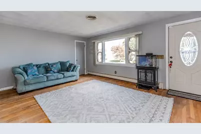 73 Eagle Road, Cranston, RI 02920 - Photo 5