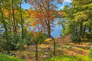 39 Thurston Dr, Hopkinton, RI 02832 - Photo 11