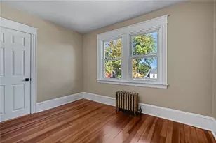 156 Putnam St, East Providence, RI 02914 - Photo 17