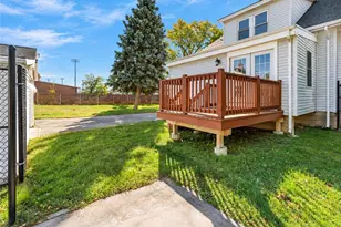 156 Putnam St, East Providence, RI 02914 - Photo 3