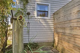 31 Loring St, Middletown, RI 02842 - Photo 47