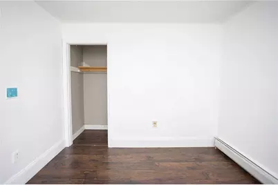 28 Yorkshire Street, Providence, RI 02908 - Photo 31