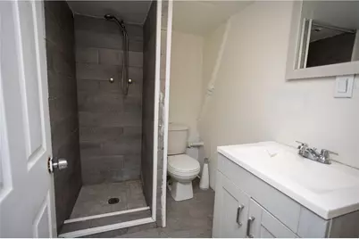 28 Yorkshire Street, Providence, RI 02908 - Photo 43