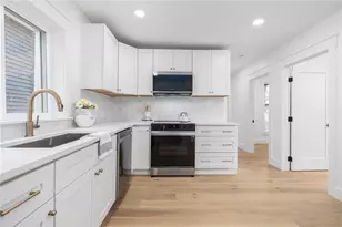 7 Sheffield Ave, Newport, RI 02840 - Photo 11