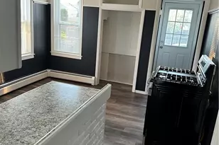 324 Fort St, East Providence, RI 02914 - Photo 9
