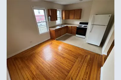 690 Elm Street Street #1R, Woonsocket, RI 02895 - Photo 3