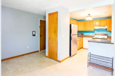 2 Angle Street #8, Lincoln, RI 02838 - Photo 3
