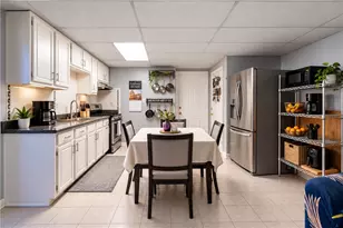 62 Legion Dr, Pawtucket, RI 02860 - Photo 17